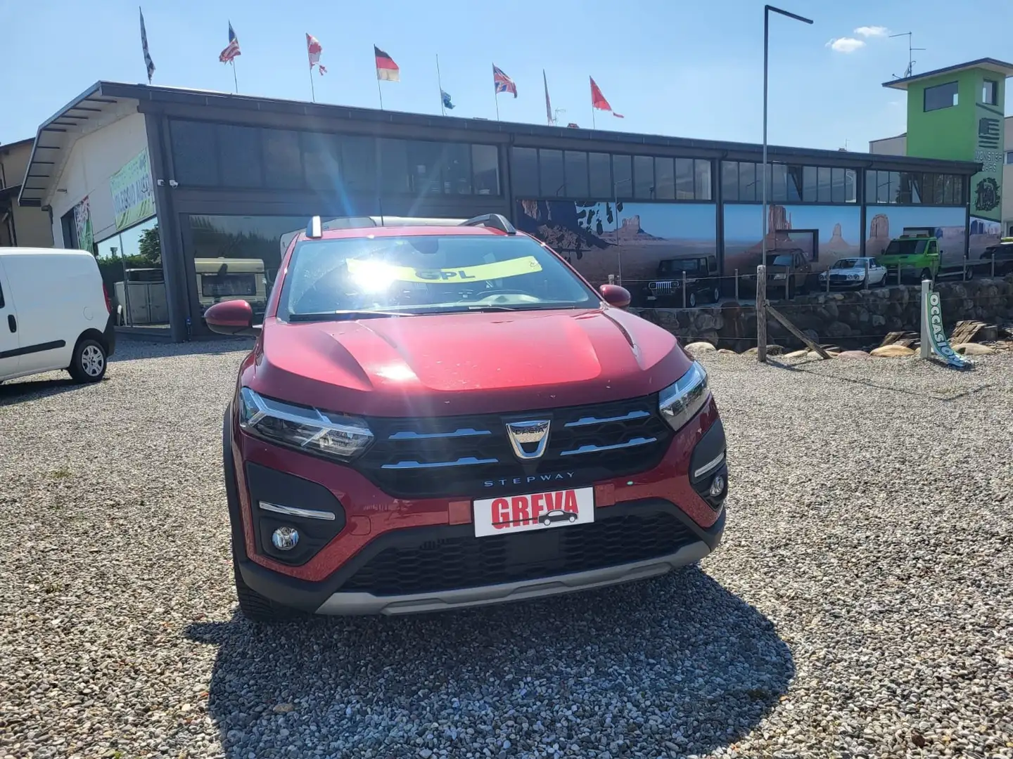 Dacia Sandero Sandero Stepway 2021 1.0 tce Essential Eco-g 100cv Rosso - 1