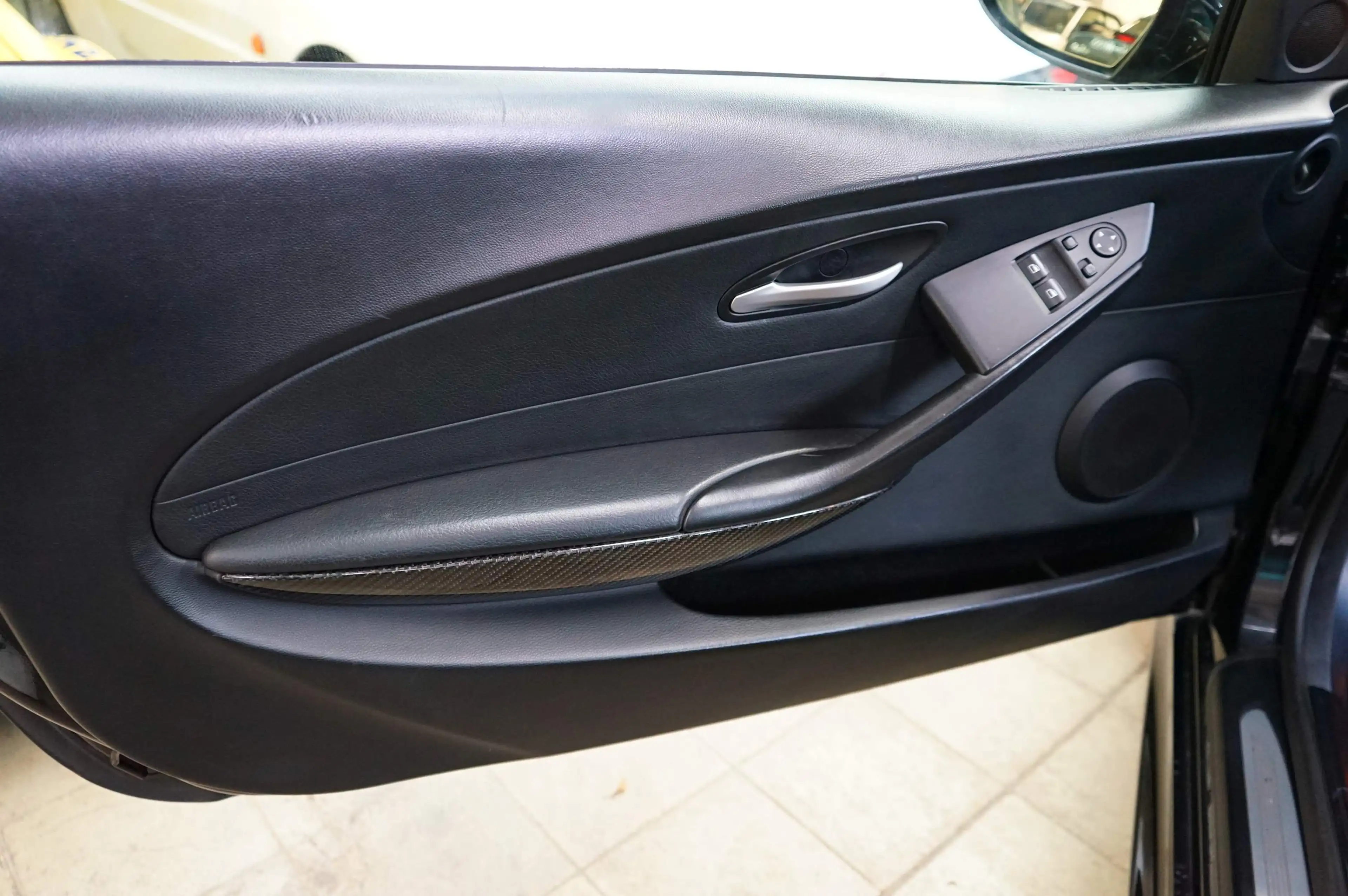 BMW M6 BMW E63 M6 als Handschalter mit Head Up Display — photo 22