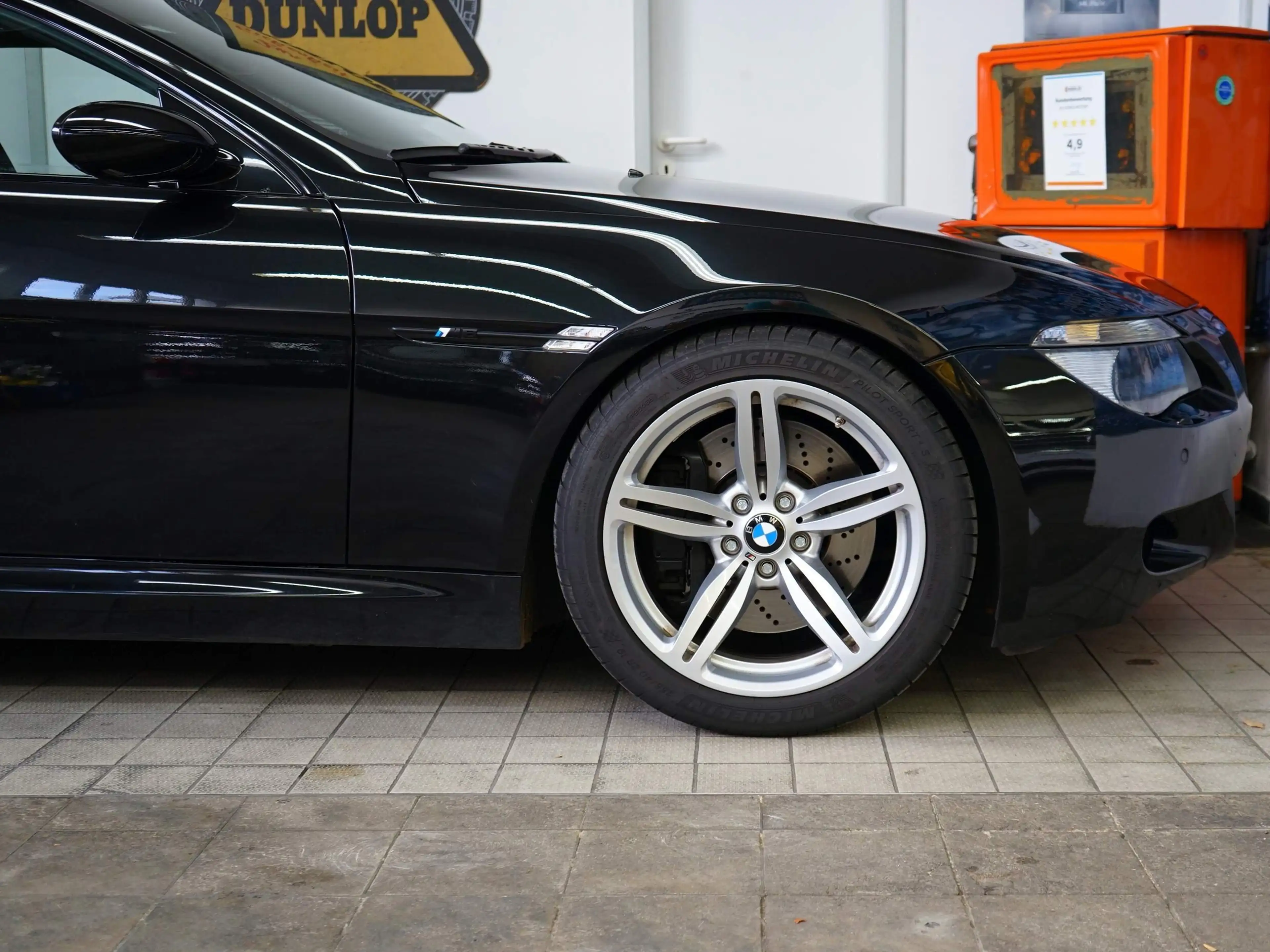 BMW M6 BMW E63 M6 als Handschalter mit Head Up Display — photo 28