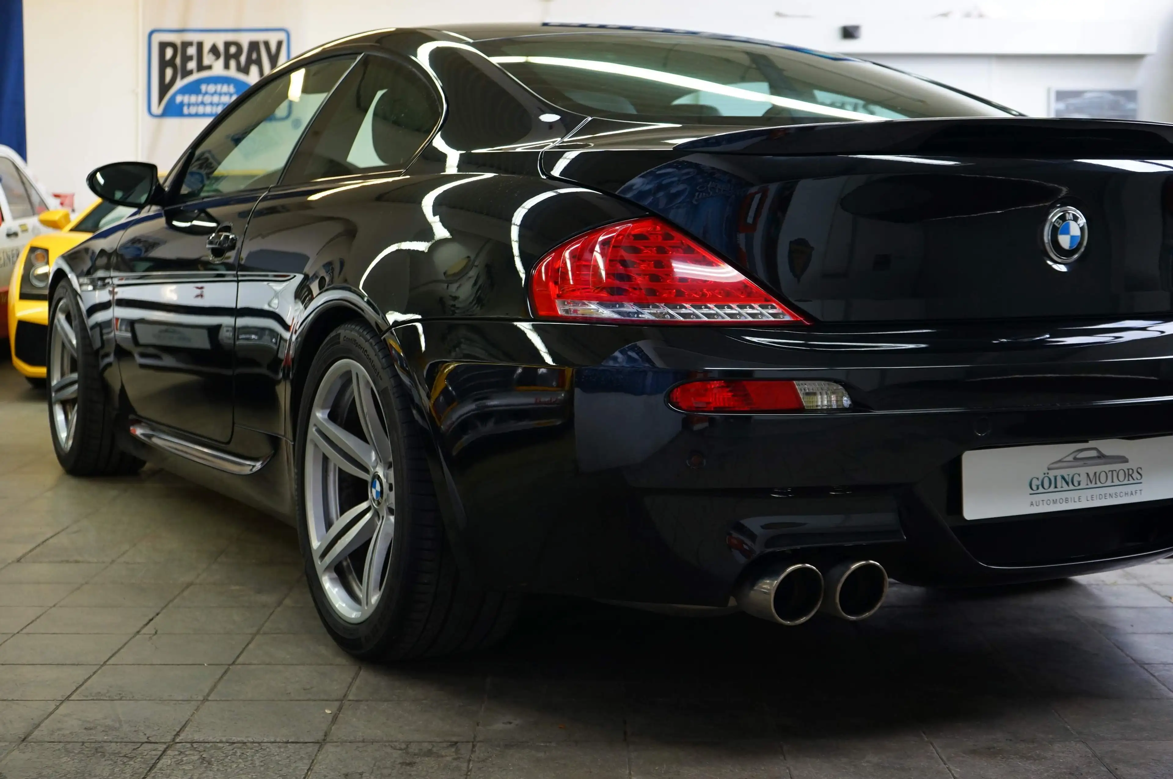 BMW M6 BMW E63 M6 als Handschalter mit Head Up Display — photo 8