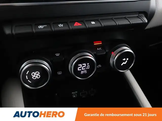 Renault Captur view 24