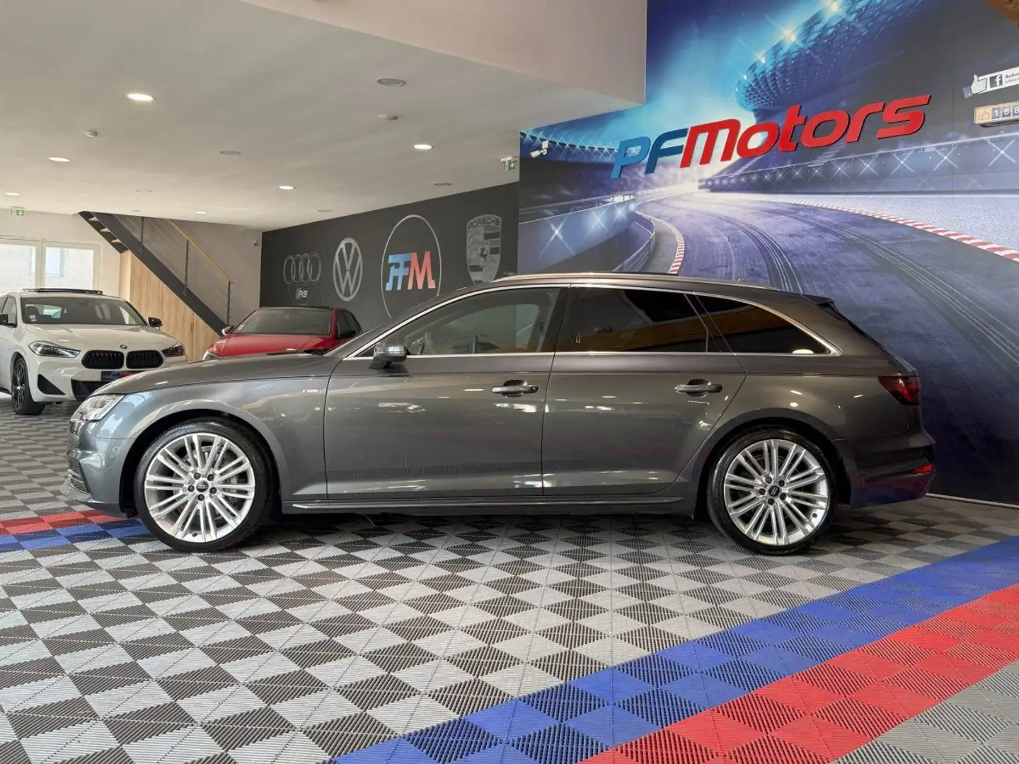 Audi A4 S-Line 40 TDI 190 GPS BVA Virtual TO Caméra Attelage Cuir Alcantara pré sense regulateur Clim tri LED Hayon Car Play JA 1 Gris - 2