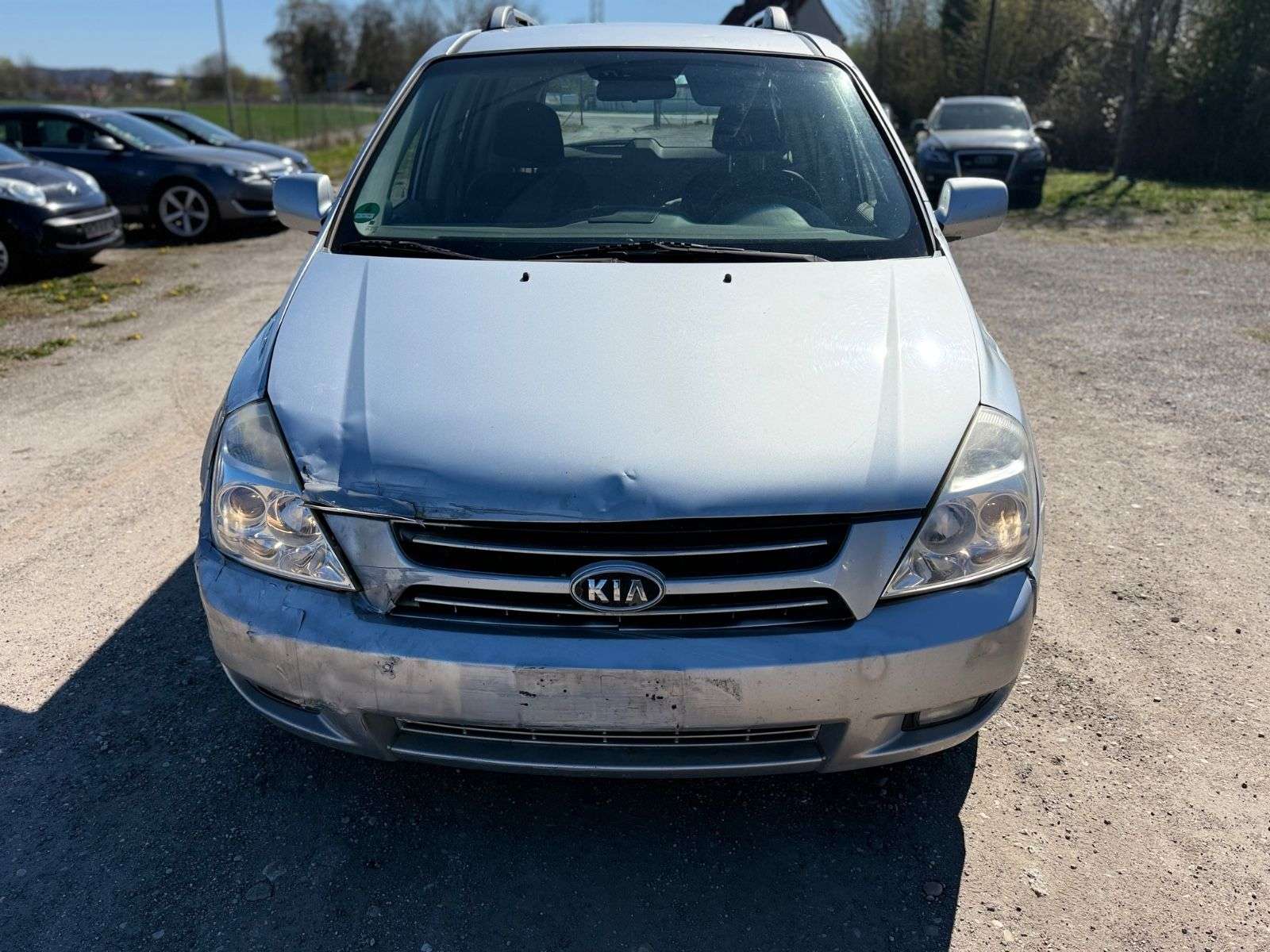 Second hand Kia Carnival 2.9 CRDi