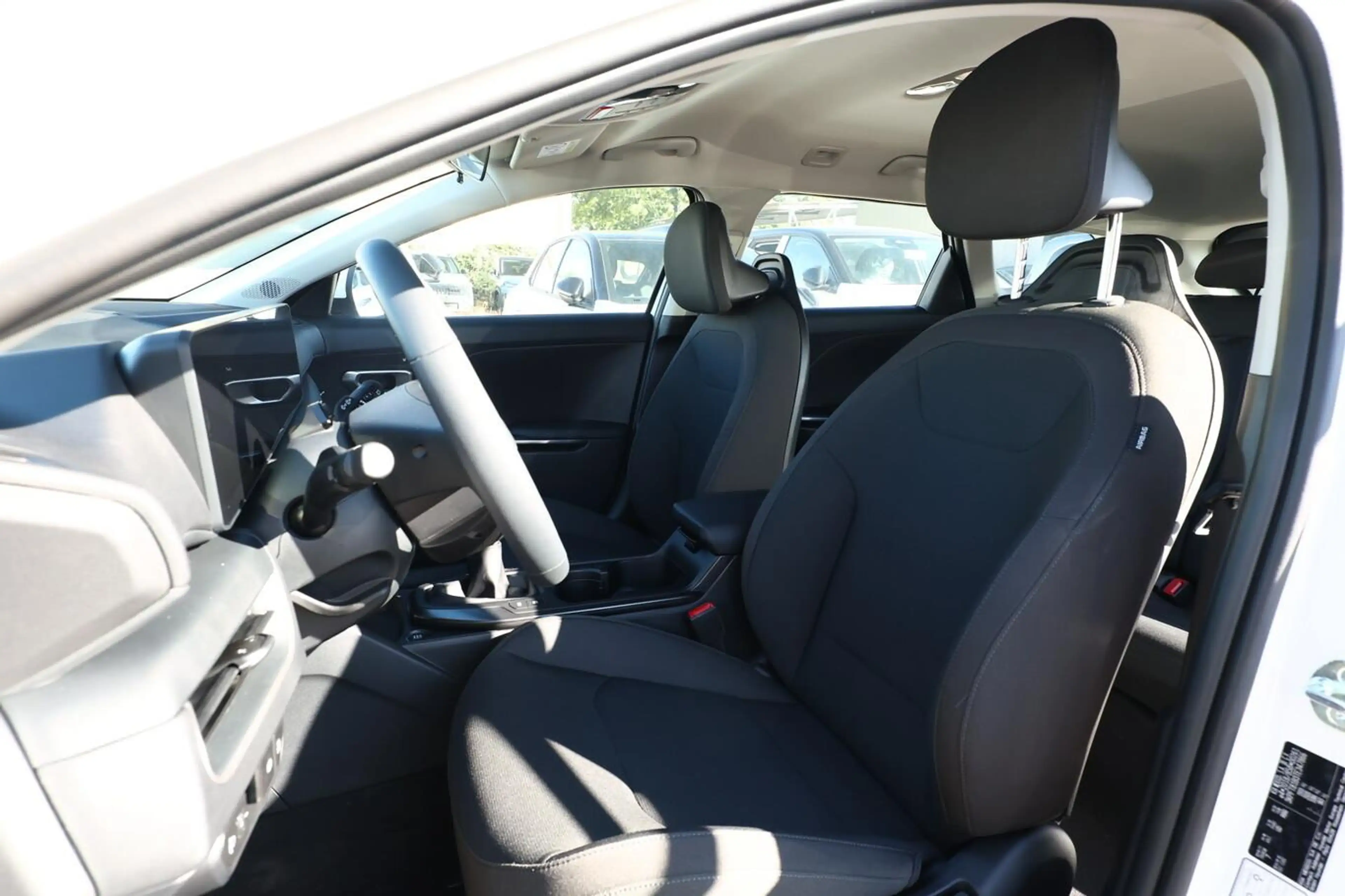 Kia K4 Sportswagon SW MT SHZ ACC Nav LED Kam Keyl 2xPD... — photo 6