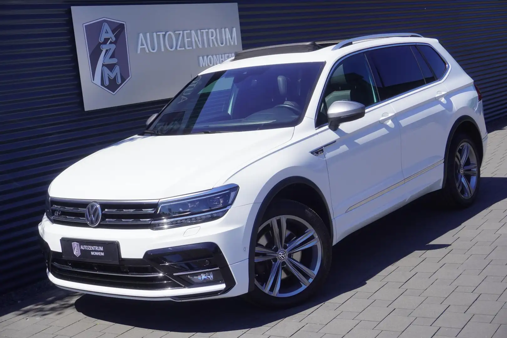 Volkswagen Tiguan Allspace 2.0 TDI DSG|ALLRAD|R-LINE|PANO| Weiß - 1
