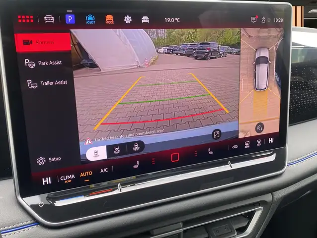 Volkswagen Tiguan view 5