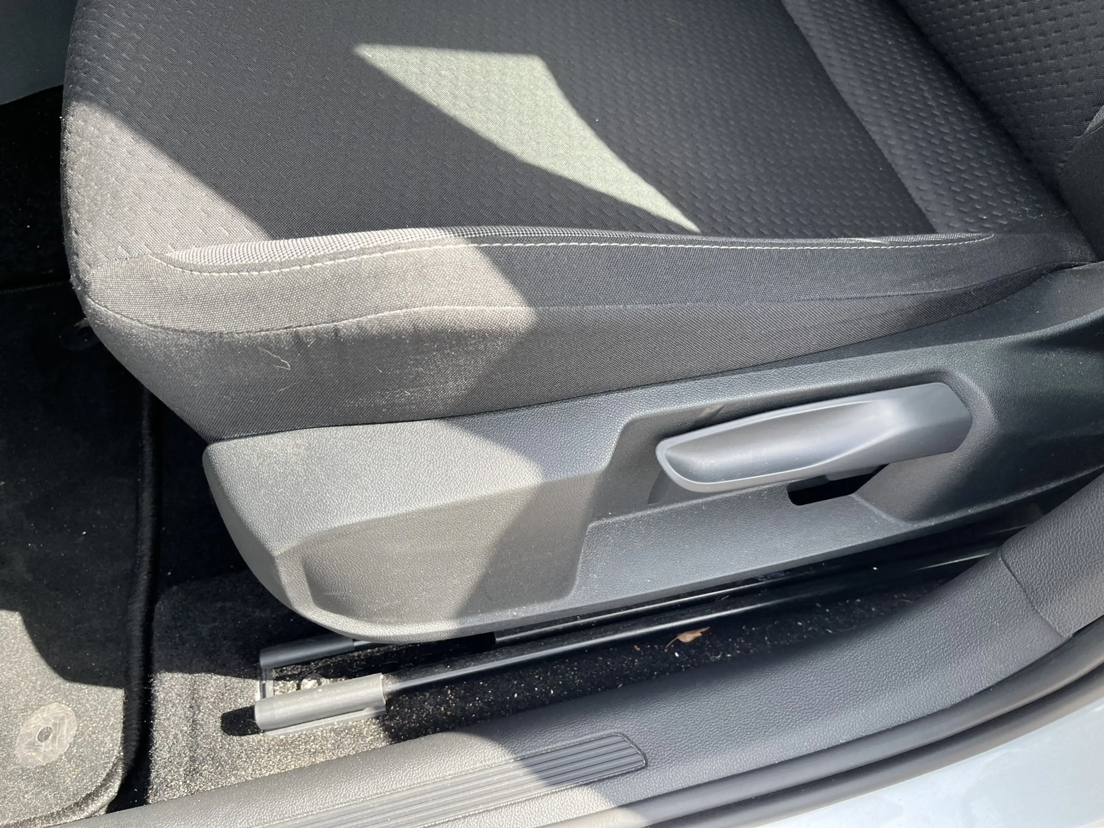 Volkswagen Polo 1.0 TSI Life / CRUISE/ PARK. SENSOREN/ APP-CONNECT — photo 9