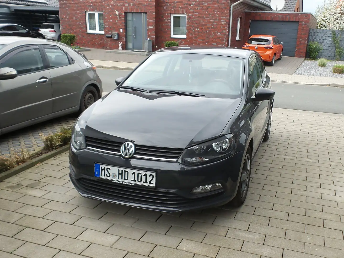 Volkswagen Polo Polo 1.0Trendline Grau - 1