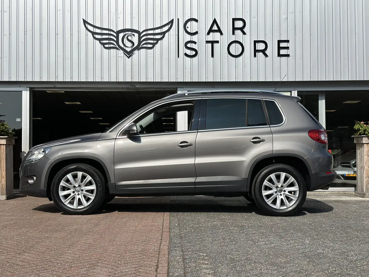 Volkswagen Tiguan 1.4 TSI Sport&Style |PANO|AIRCO|CRUISE|PDC|LM VELG Grigio - 2