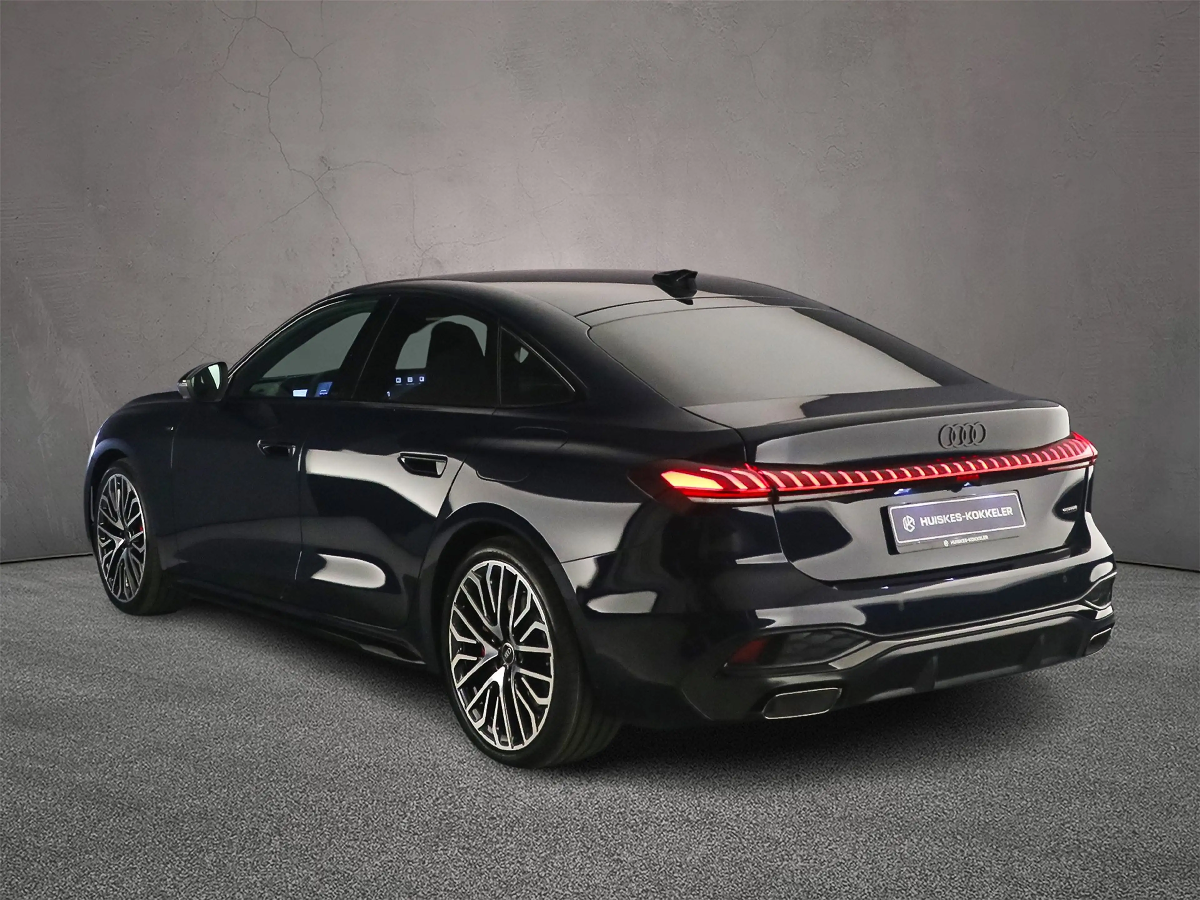 Audi A5 Limousine e-hybrid quattro 299pk S edition — photo 3