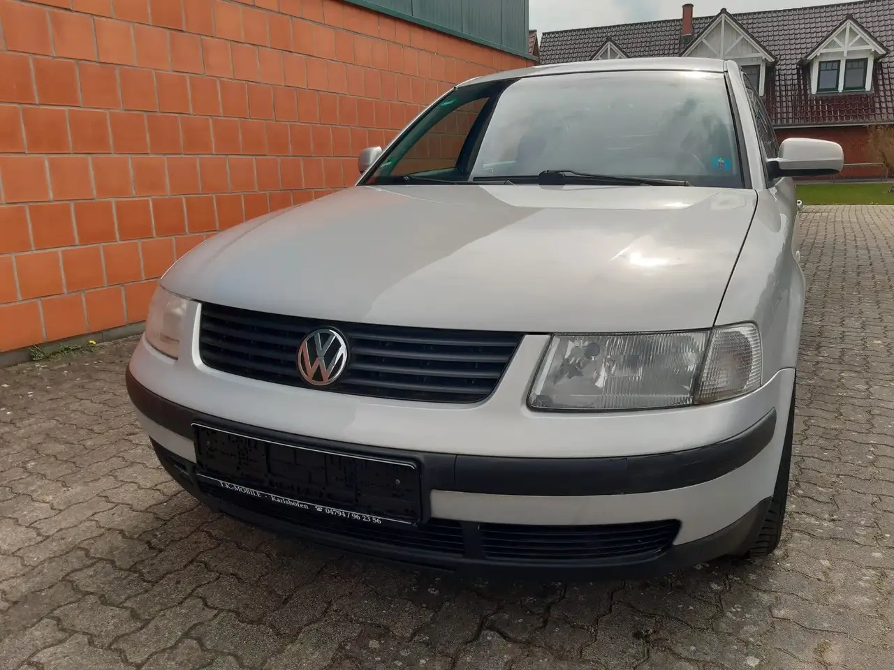 Volkswagen Passat 1.6 Edition 1.Hand erst 113000 Km., foto 2