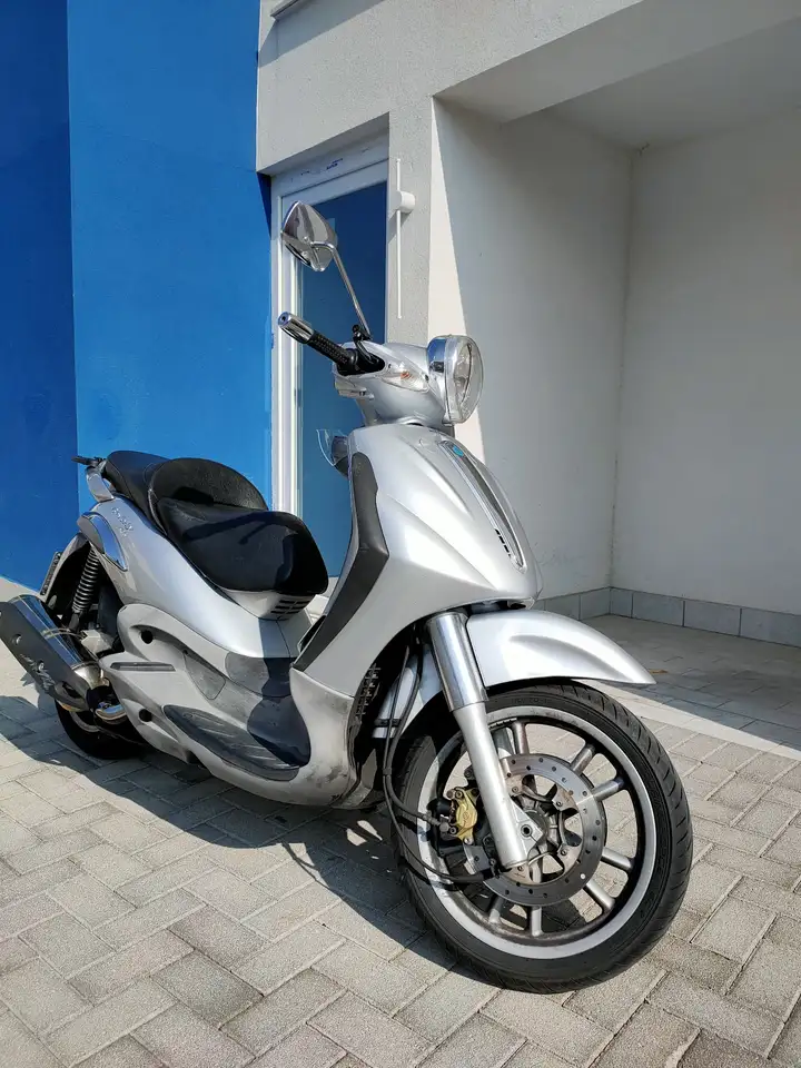 Piaggio Beverly 500
