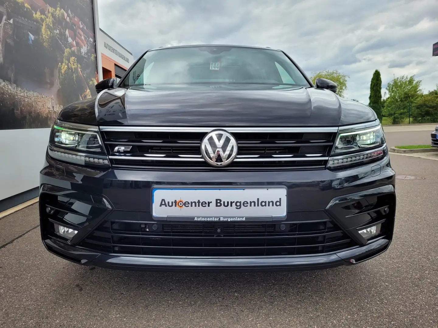 Volkswagen Tiguan 2.0 TSI DSG BLACK STYLE 4Motion LED, NAVI, AHK, K Schwarz - 2