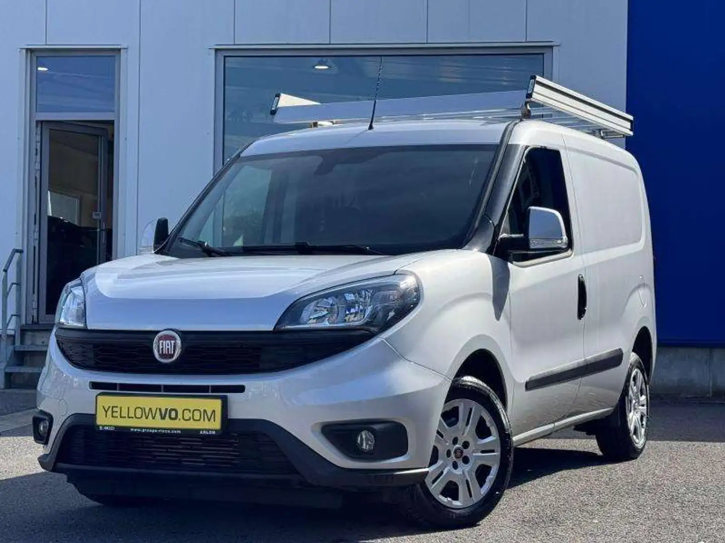 Fiat Doblo 1.3 Multijet / GPS / Camera Gris - 1