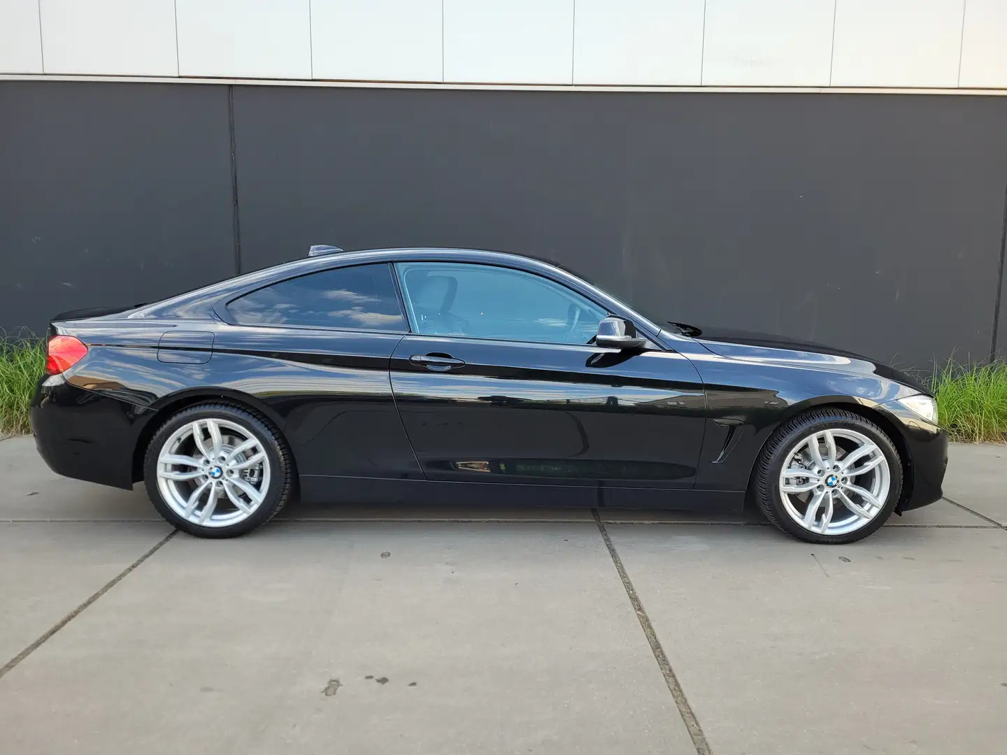 BMW 420 Coupé dA*AUT.*LEDER*NAVI*XENON*HIFI*BLUETOOTH* Negro - 2