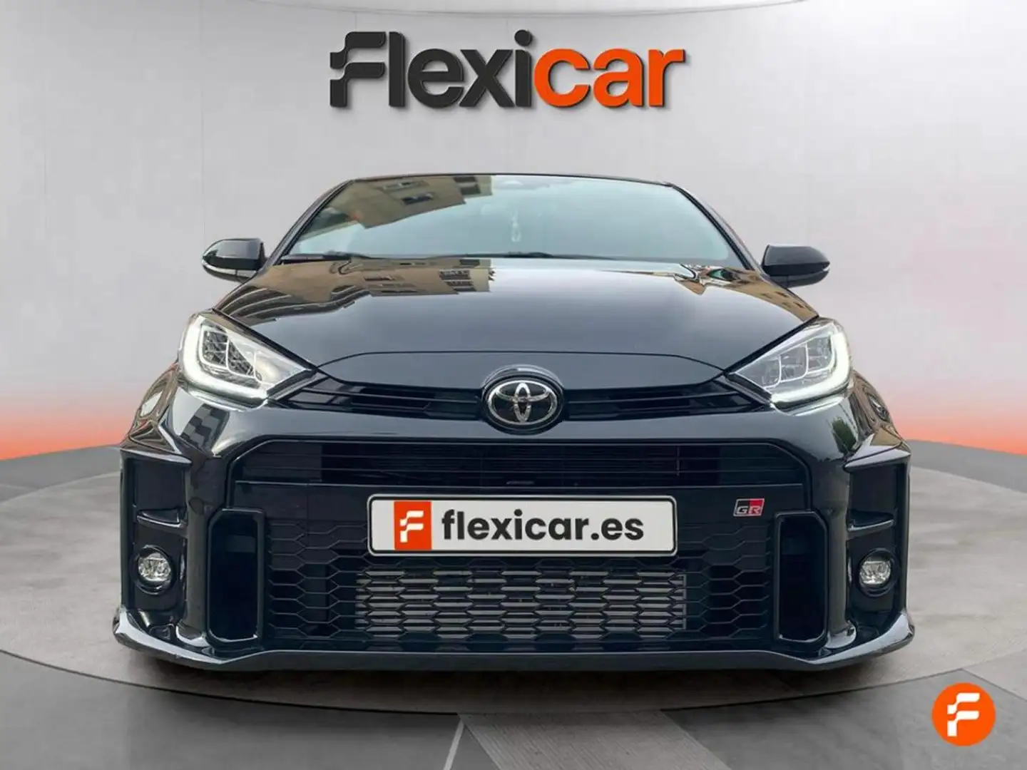 Toyota Yaris 1.6 192kW RZ Circuit Pack Жовтий - 2