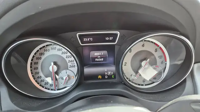 Mercedes-Benz Unknown Model view 12