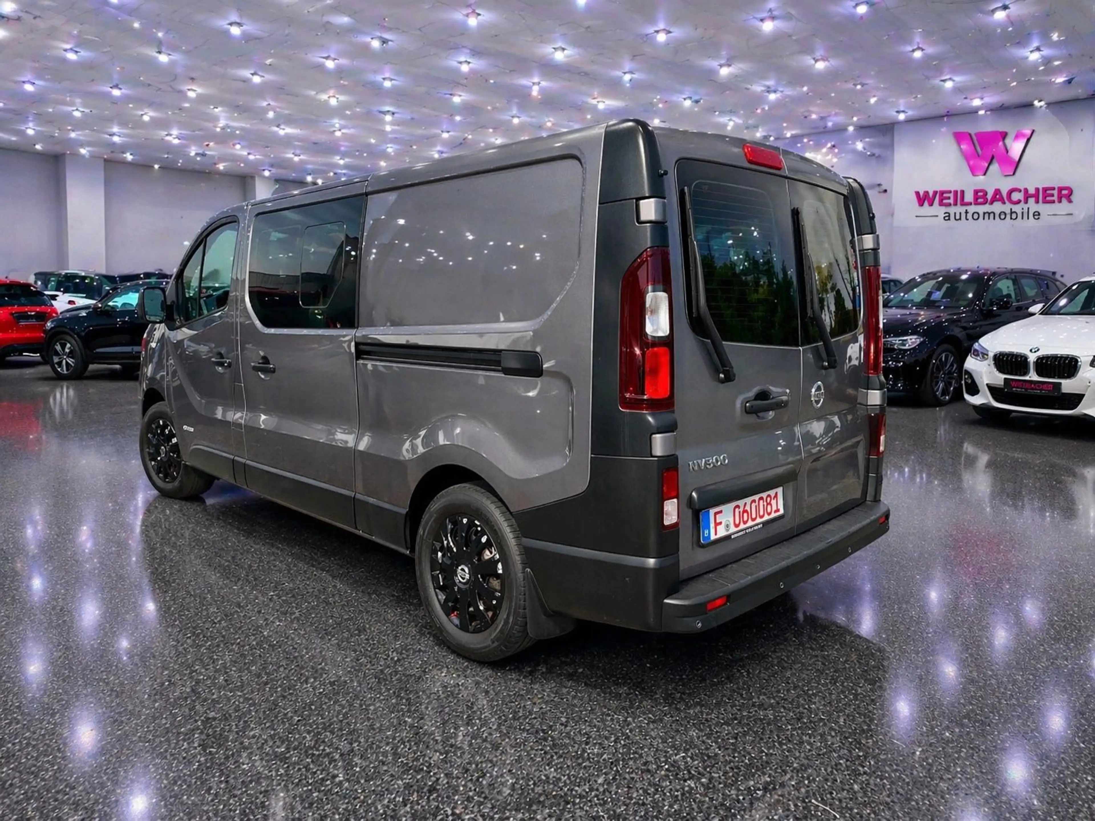 Nissan NV300 Kombi L2H1 2,9t COMFORT * Navi * — photo 2