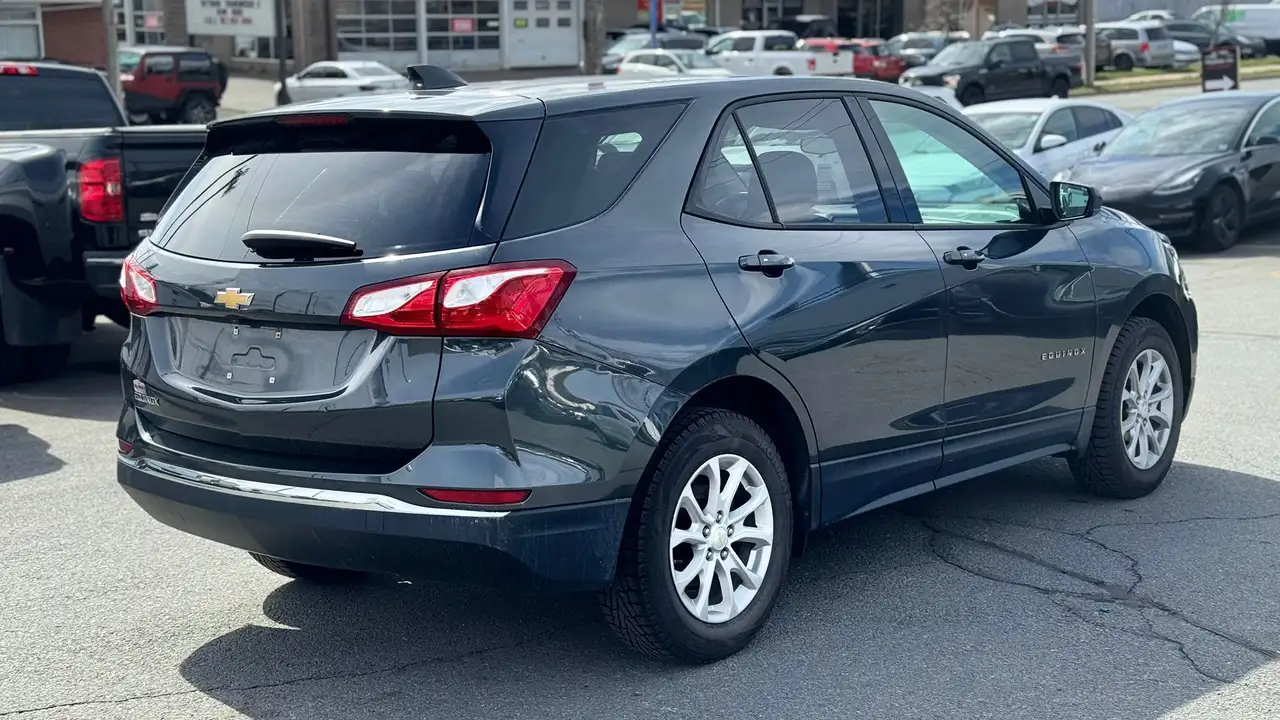 Chevrolet Equinox снимка Chevrolet Equinox