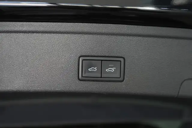 Volkswagen Touareg view 27