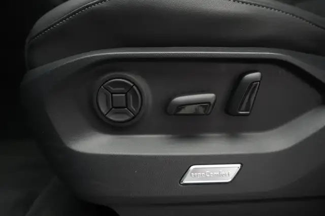 Volkswagen Touareg view 23