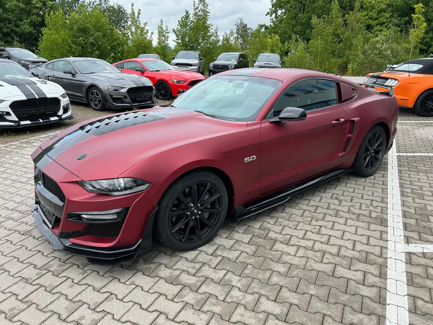 Ford Mustang GT Schalter  Einzelstück Rot matt lackiert Rot - 1