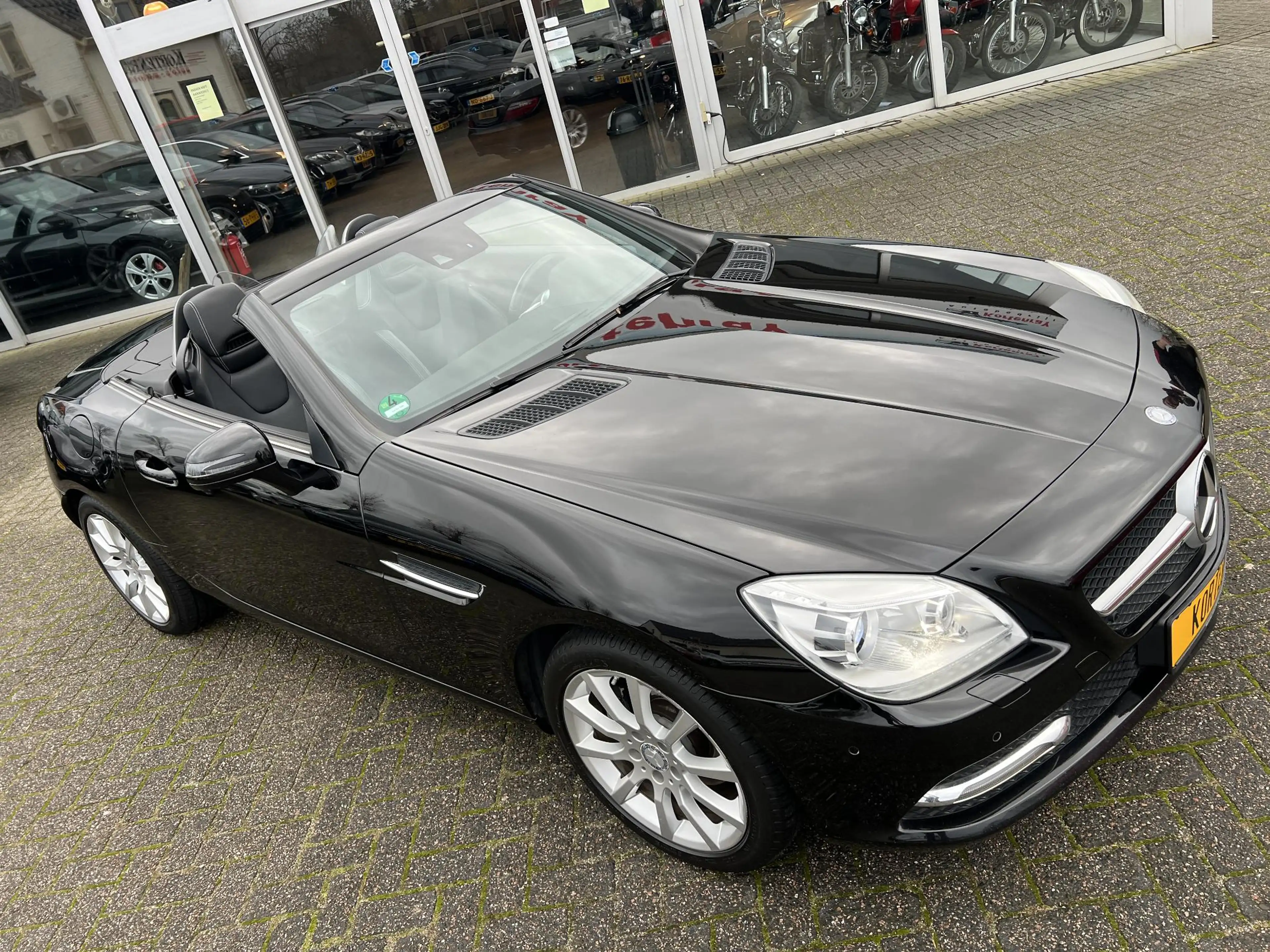 Mercedes-Benz SLK 200 Edition panorama,air-scarf,navi,leder,xenon,cruise — photo 14