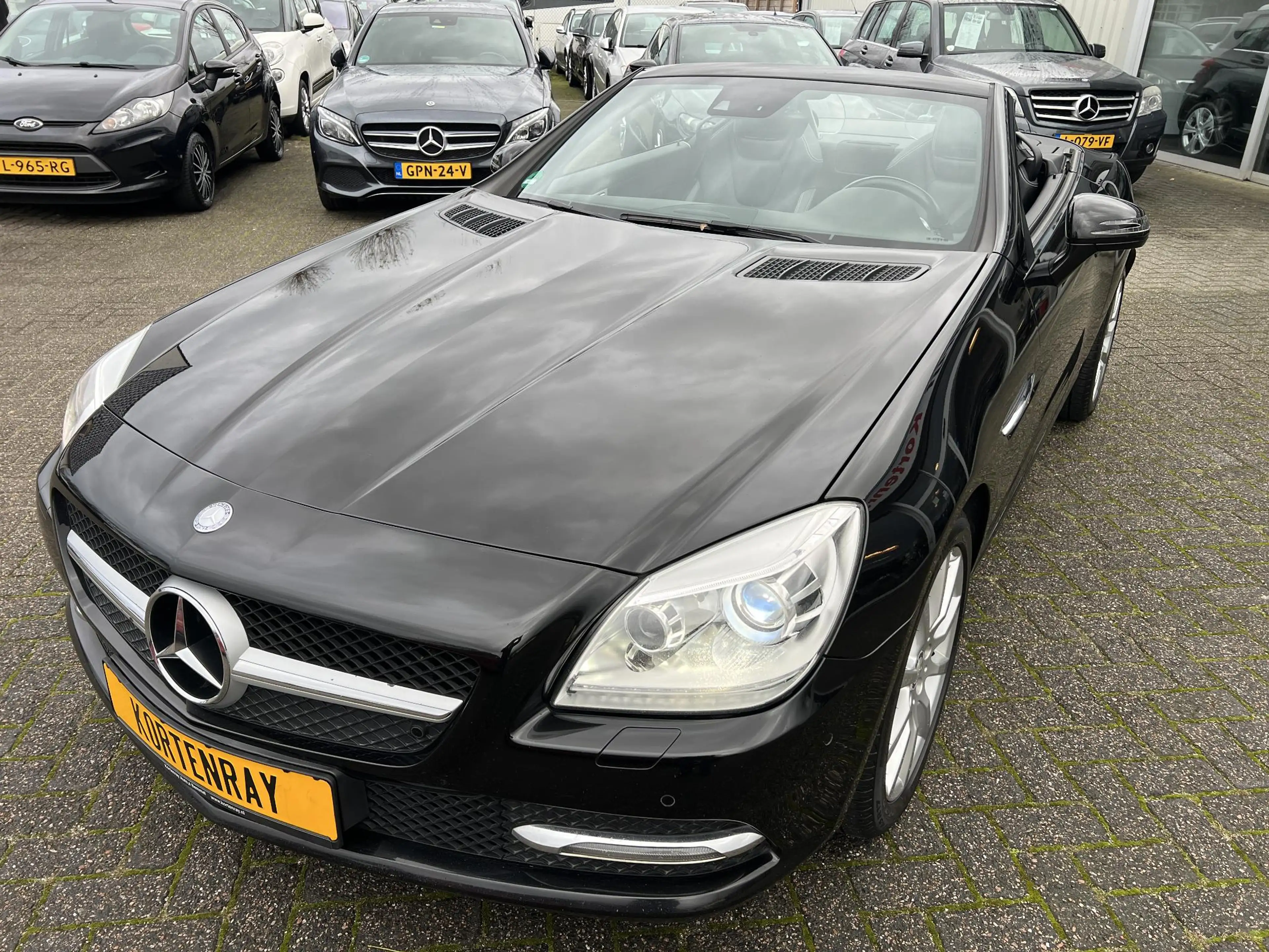 Mercedes-Benz SLK 200 Edition panorama,air-scarf,navi,leder,xenon,cruise — photo 11