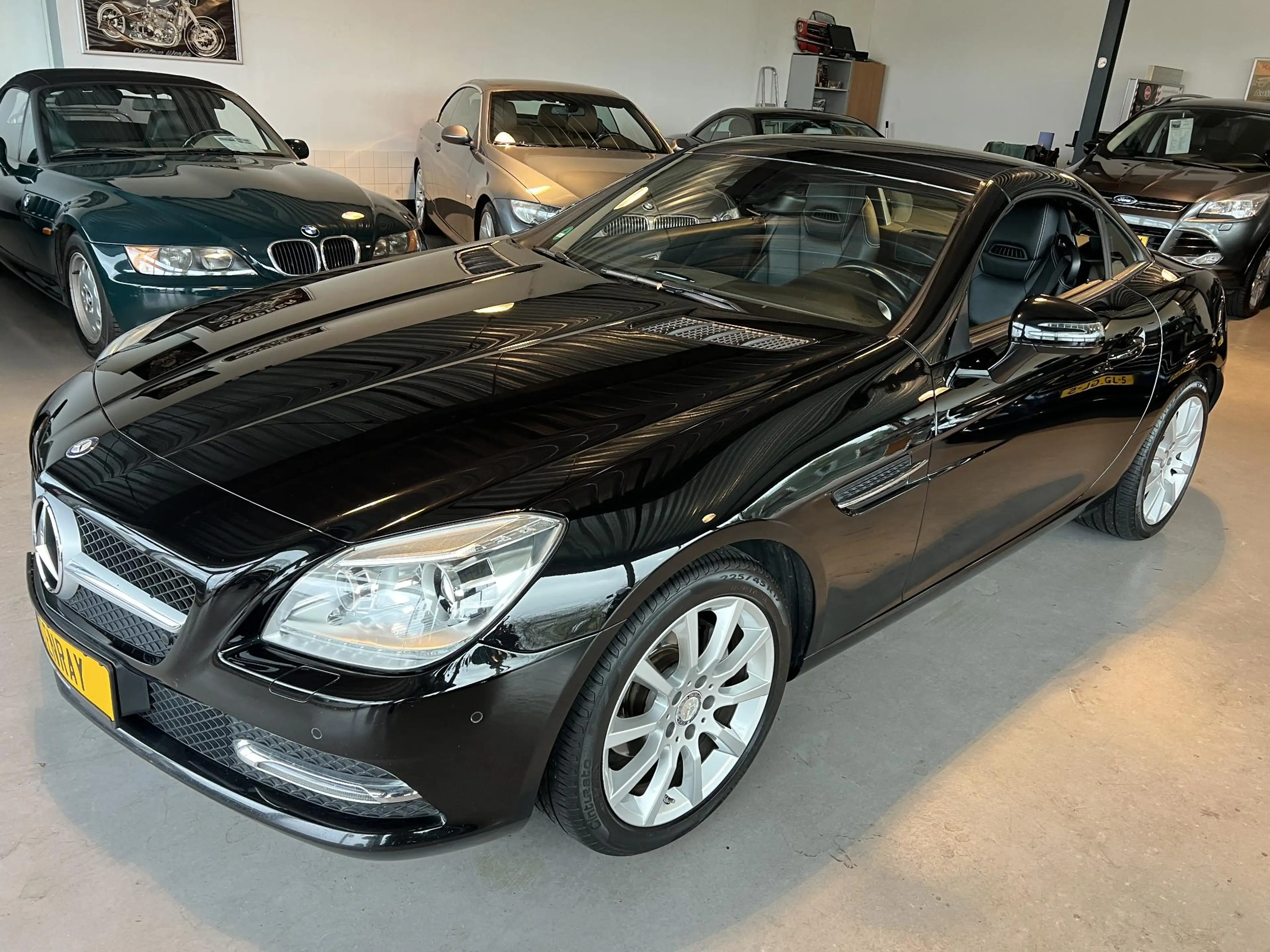 Mercedes-Benz SLK 200 Edition panorama,air-scarf,navi,leder,xenon,cruise — photo 3