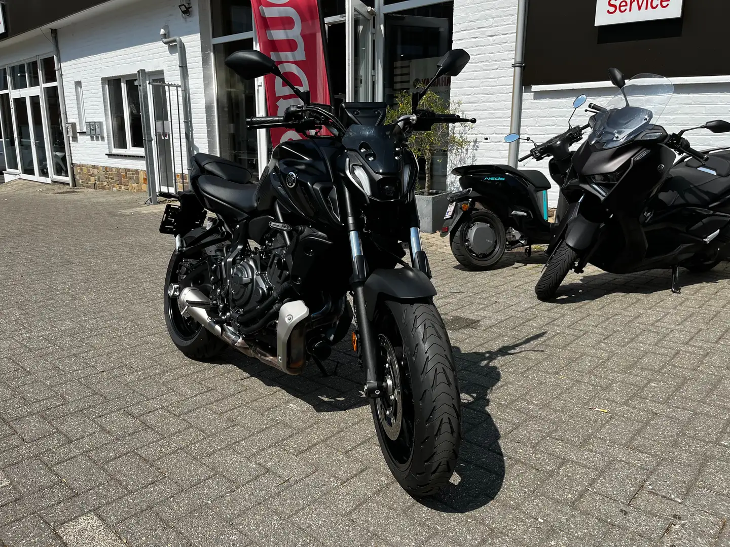Yamaha MT-07 (Contrôle technique déjà passé) Zwart - 2