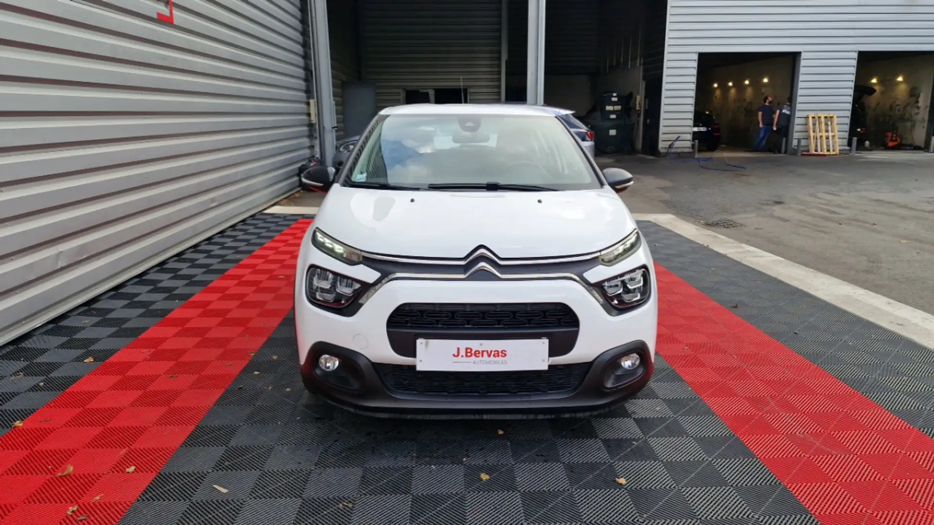 Citroen C3 Société PureTech 83 S&amp;S BVM Feel Business R Blanc - 2