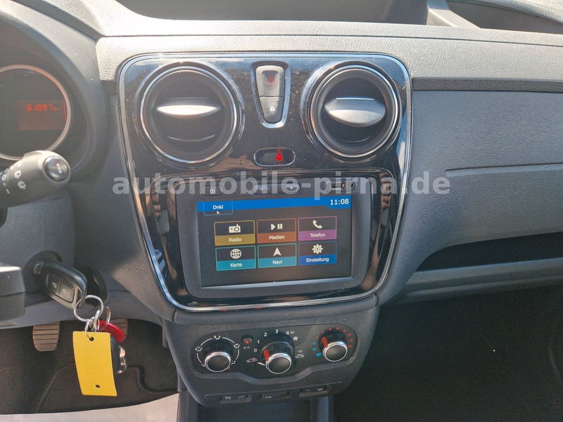 Dacia Dokker Stepway Plus 1.3TCe 130 6-G NAVI/SHZ/CAM — photo 13