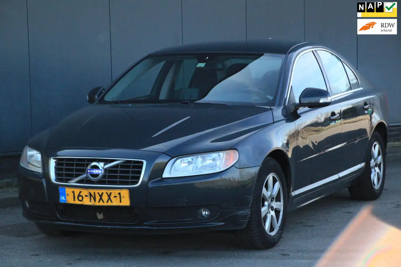 Volvo S80 2.0 D3 Kinetic Navigatie/Parkeersensor/Lmv/Apk 01- Szary - 1