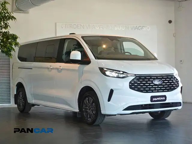 Ford Tourneo Custom 9 posti 320 2.0 ecoblue 136cv Titanium