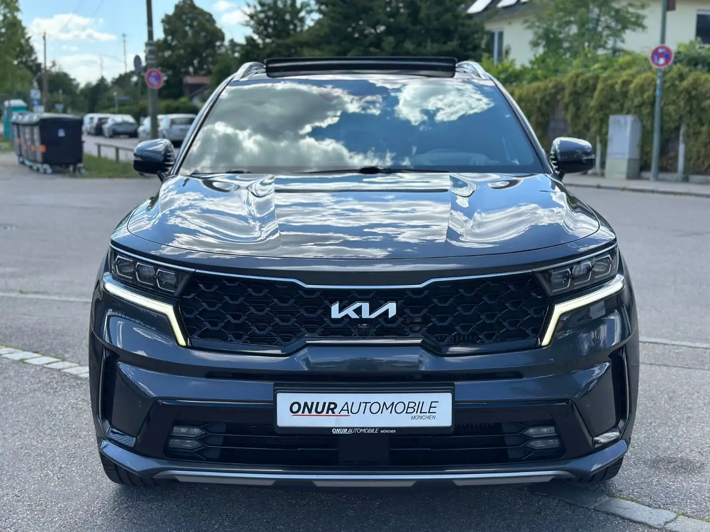 Kia Sorento Platinum 4WD Navi HuD Pano Leder 7-Sitze Grau - 2