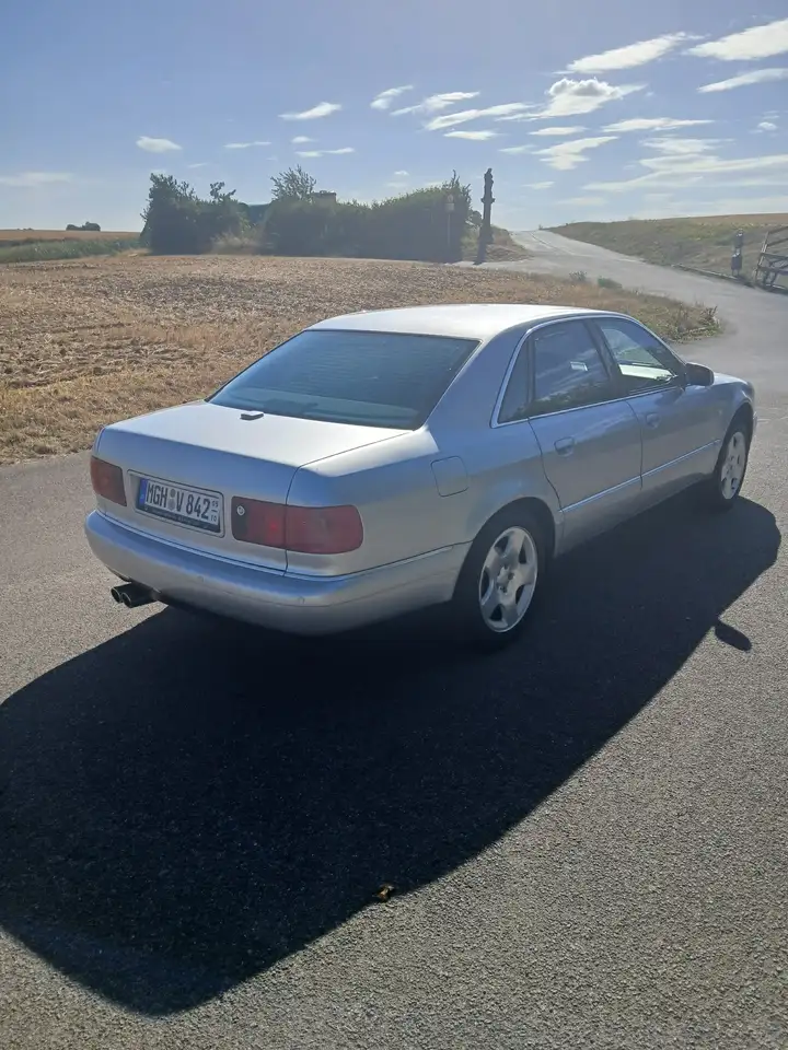 Audi A8 4.2 quattro, foto 5