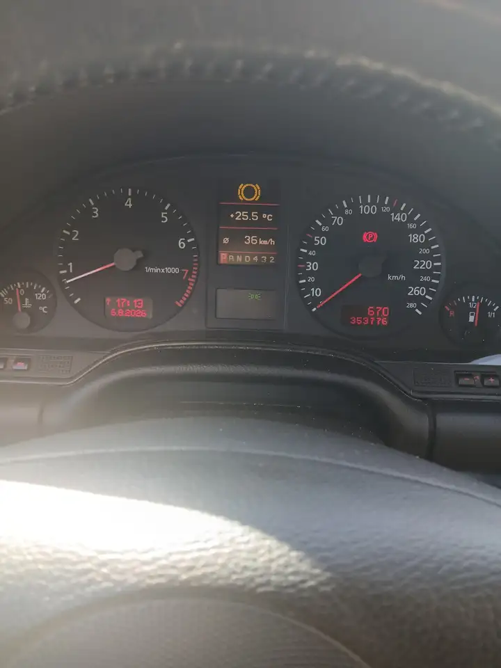 Audi A8 4.2 quattro, foto 6
