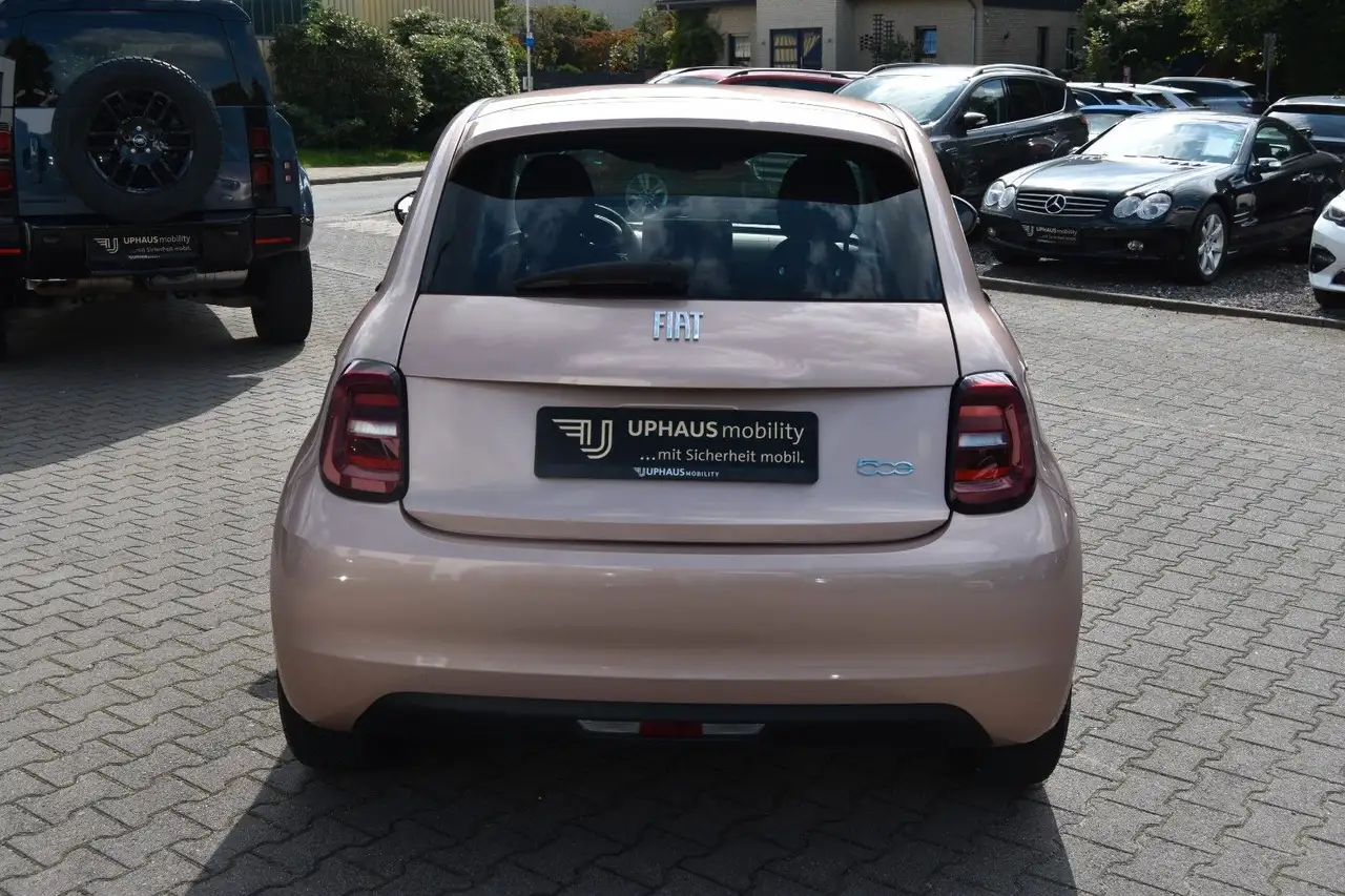 Fiat 500 E Basis 42kW/118PS CARPLAY/KLIMA/GJR/ALU, миниатюра 6