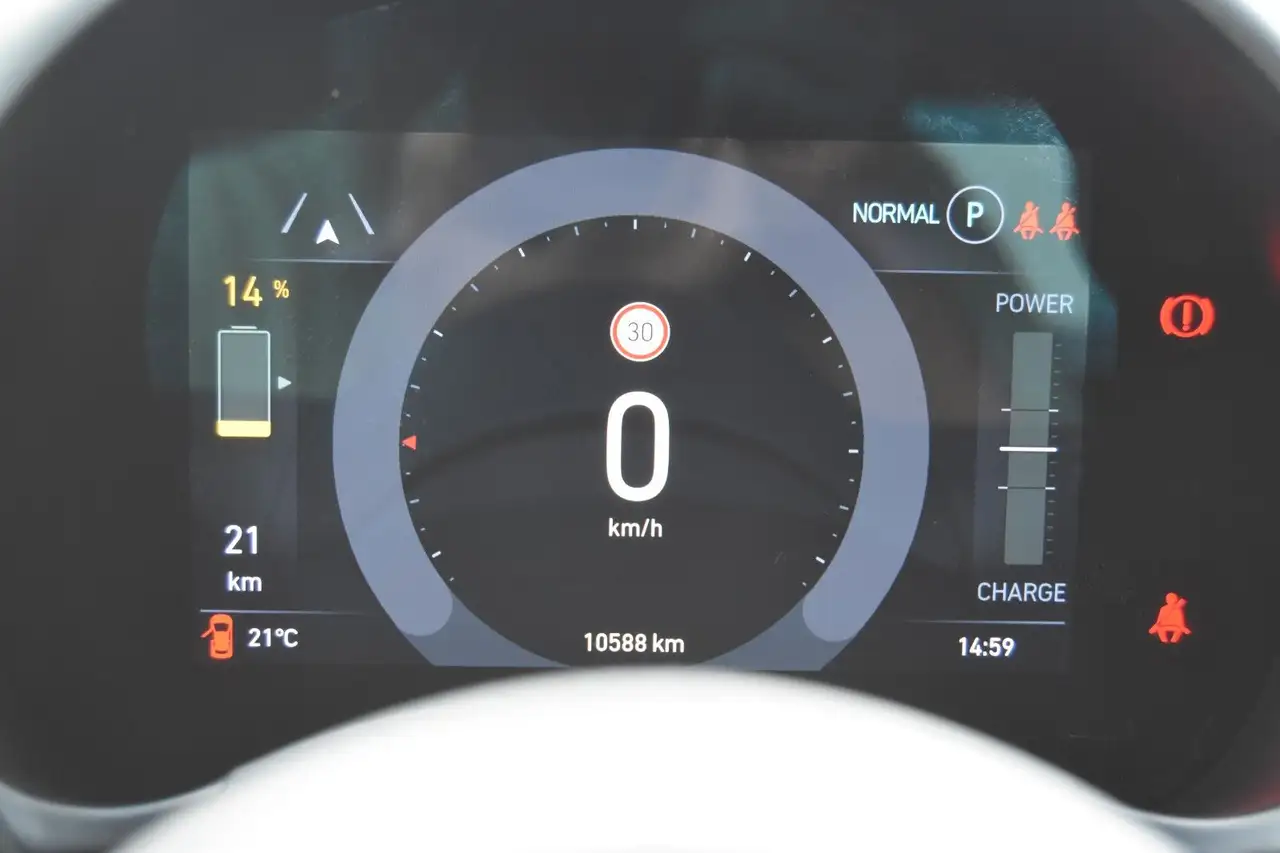 Fiat 500 E Basis 42kW/118PS CARPLAY/KLIMA/GJR/ALU, миниатюра 13