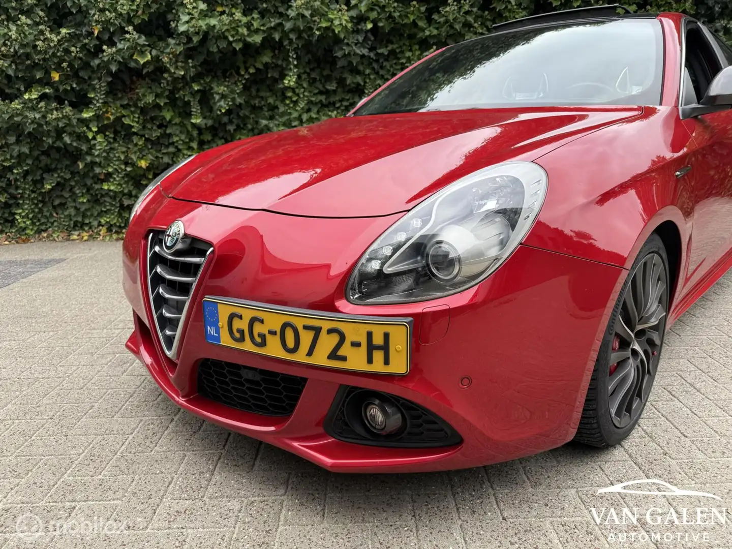 Alfa Romeo Giulietta Quadrifoglio 1.7 TBi 241PK Kuipstoelen Rouge - 2