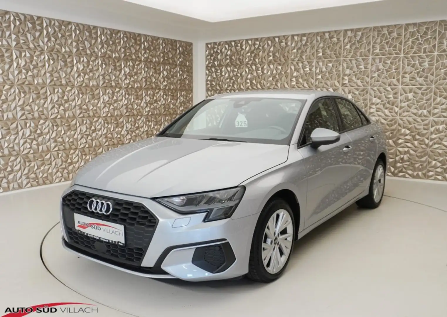 Audi A3 30 2.0 TDI Limousine Silber - 2