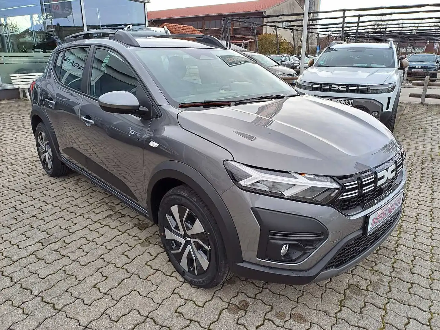 Dacia Sandero Stepway TCe 90 Expression *KLIMA/CARPLAY/PDC* Grau - 2