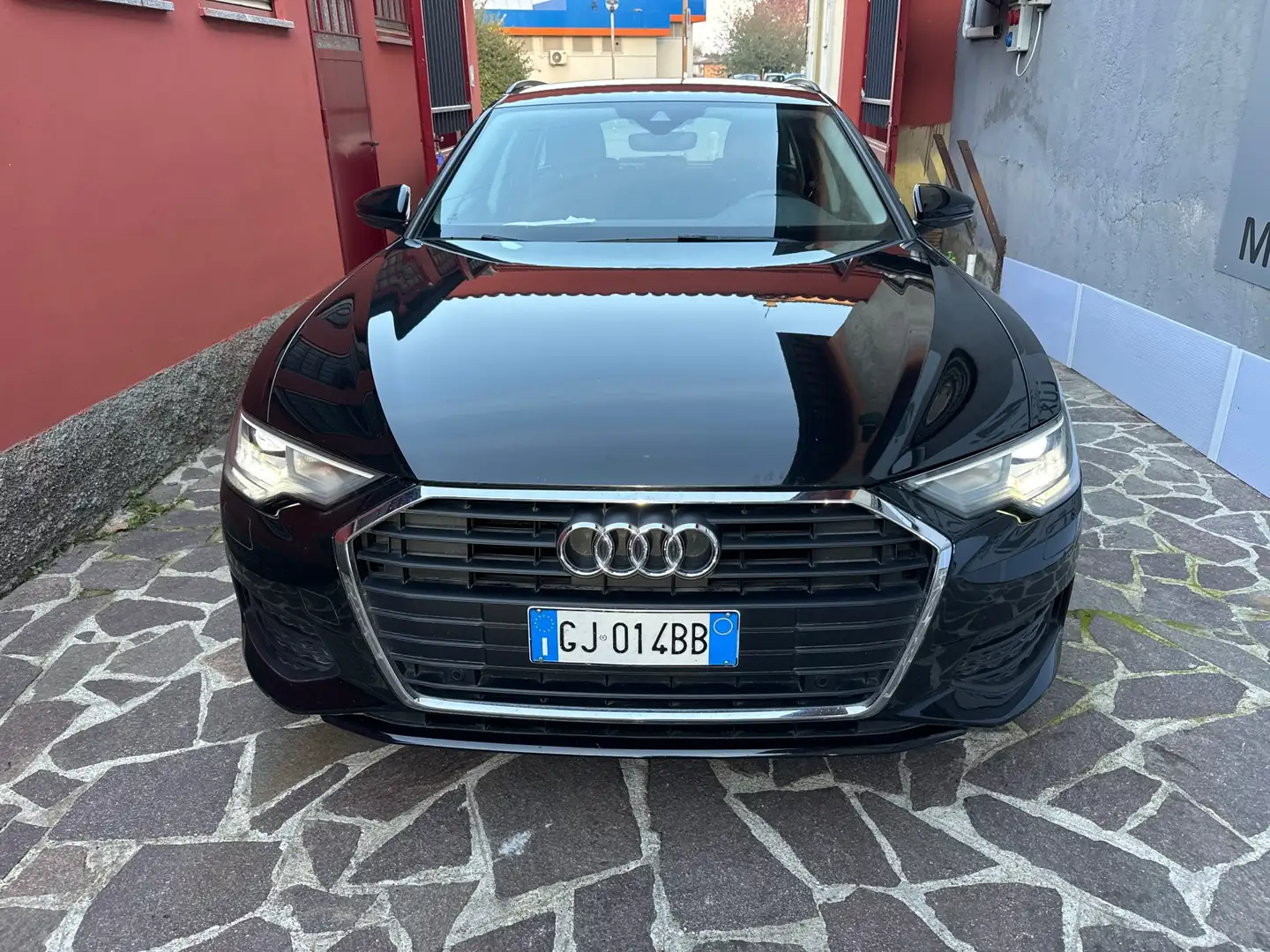 Audi A6 Avant 40 2.0 tdi mhev Business s-tronic Nero - 1