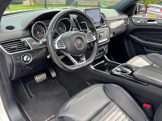 Mercedes-Benz GLE view 13