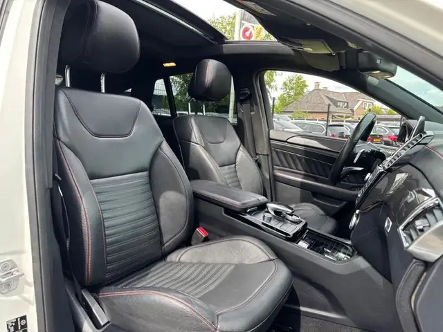 Mercedes-Benz GLE view 11