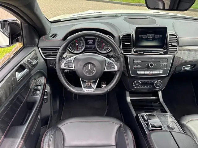 Mercedes-Benz GLE view 9