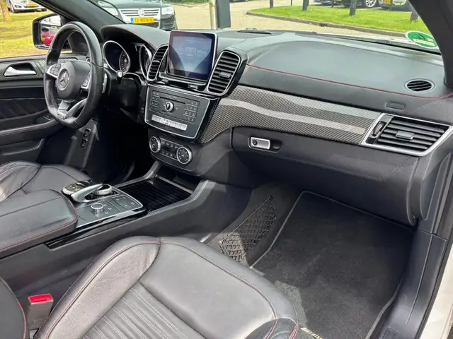 Mercedes-Benz GLE view 10