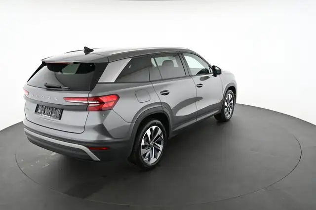 Skoda Kodiaq view 2