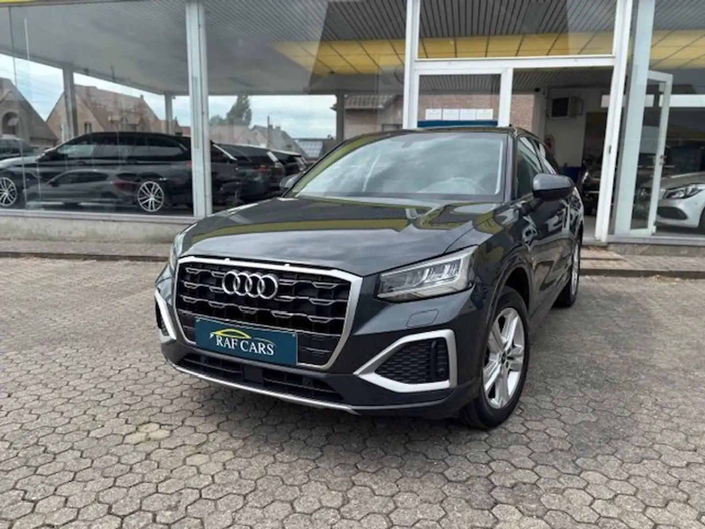 Audi Q2 Q2 30 TDI S tronic | PANO | GARANTIE | CARPASS! | Gris - 1