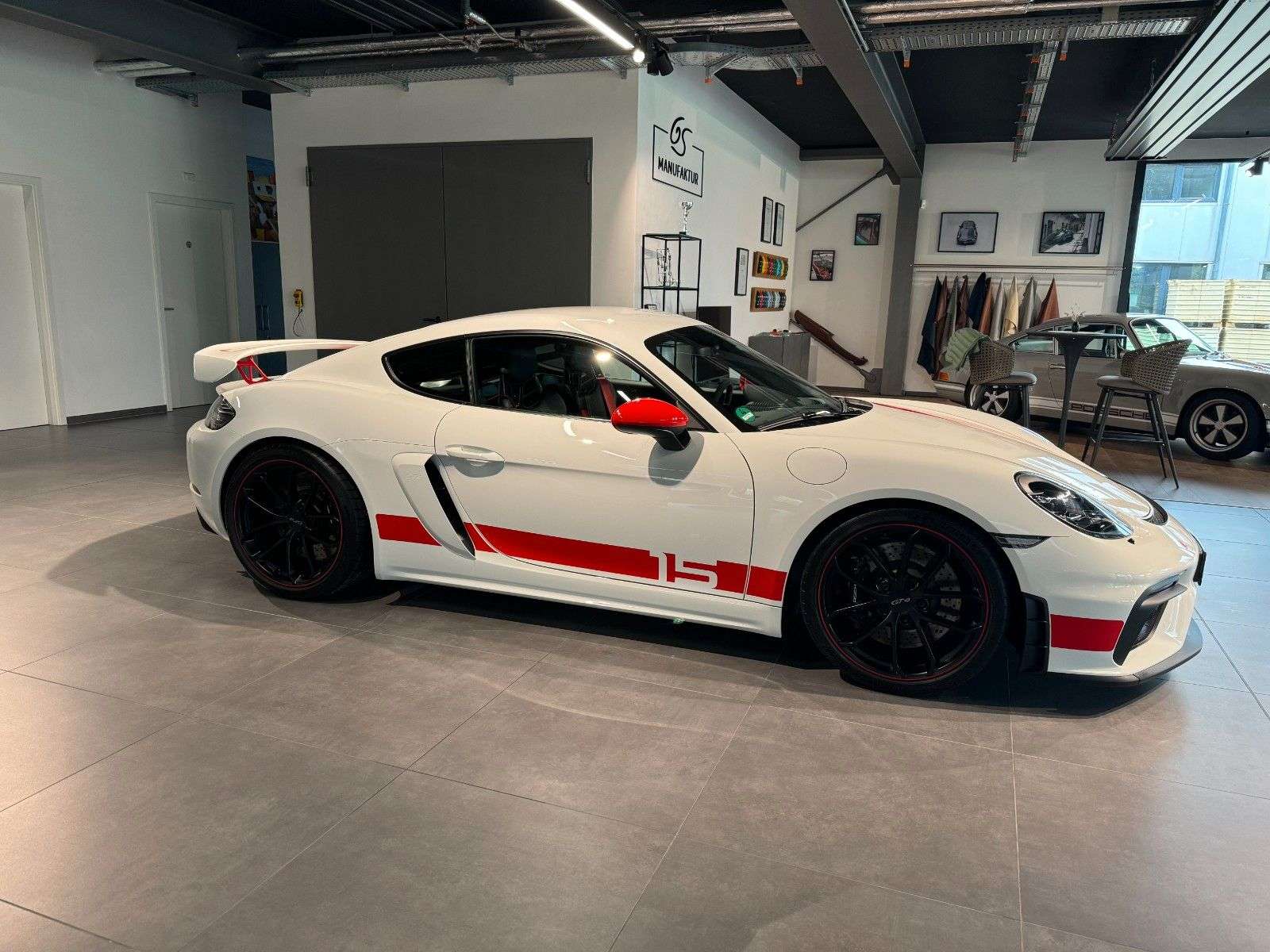 Porsche Cayman